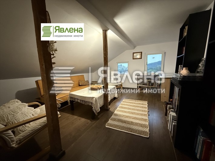 Продава КЪЩА, с. Планиница, област Перник, снимка 10 - Къщи - 52808746