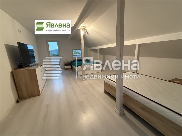 Продава КЪЩА, с. Планиница, област Перник, снимка 11 - Къщи - 52808746