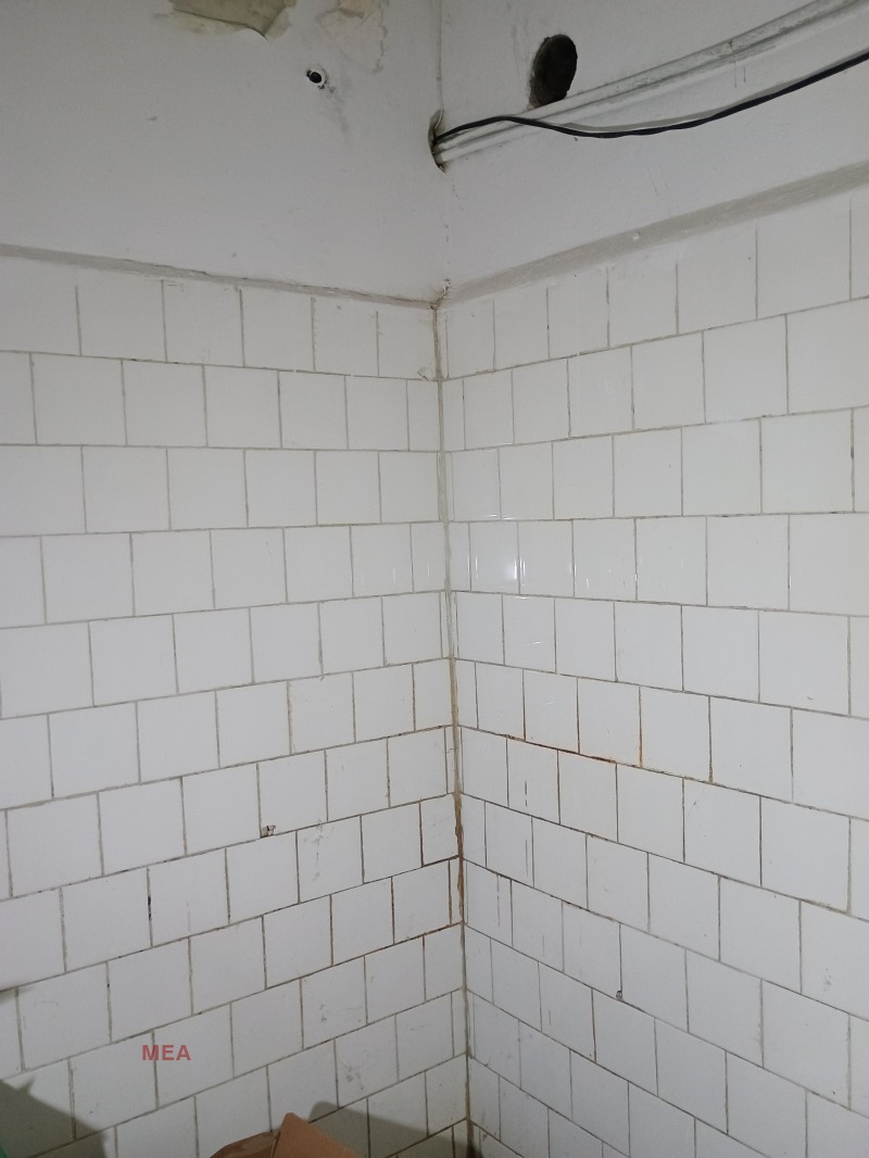 Продава МАГАЗИН, с. Горна Митрополия, област Плевен, снимка 6 - Магазини - 53251000