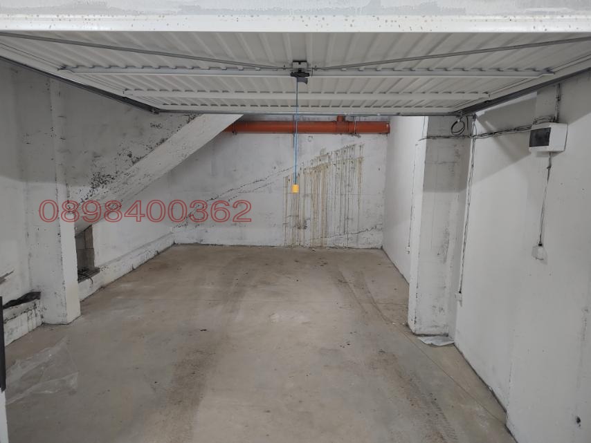 Продава ГАРАЖ, ПАРКОМЯСТО, гр. София, Манастирски ливади, снимка 2 - Гаражи и паркоместа - 54589262
