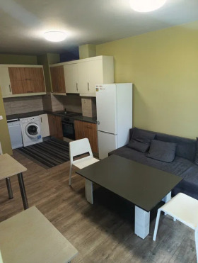 2 slaapkamers Studentski grad, Sofia 1