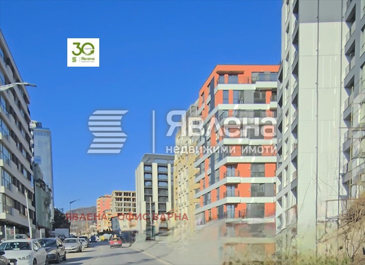 Продава  2-стаен град Варна , Левски 1 , 83 кв.м | 27366943