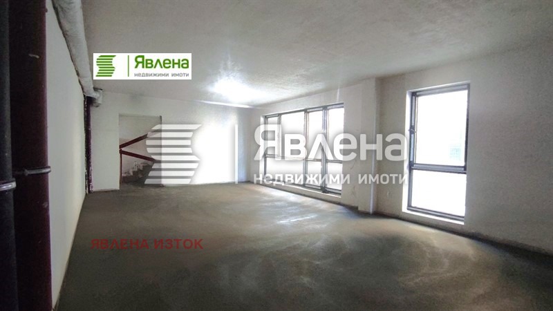 Продава  3-стаен град София , Редута , 119 кв.м | 42490135 - изображение [3]