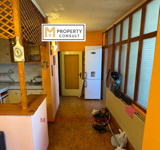 Te koop  2 slaapkamers Pleven , 9-ti kvartal , 80 m² | 64257774 - afbeelding [6]