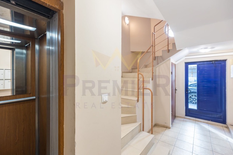 Продава  4-стаен град Варна , Център , 150 кв.м | 35600149 - изображение [13]