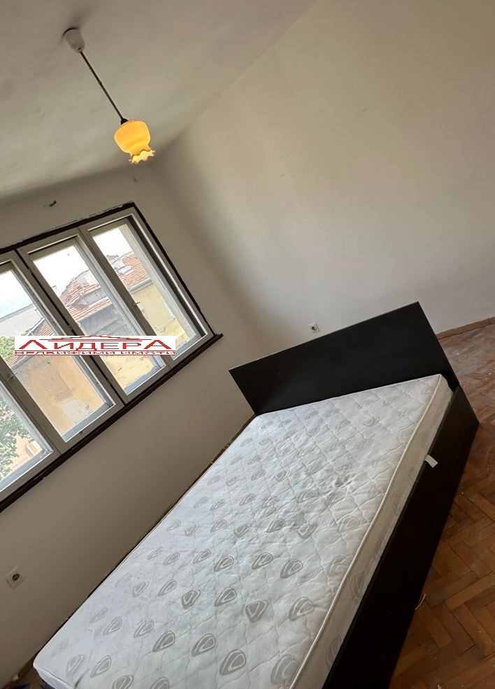 For Sale  3+ bedroom Plovdiv , Tsentar , 120 sq.m | 19518873 - image [5]