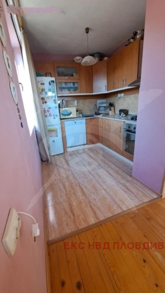 Продава ЕТАЖ ОТ КЪЩА, гр. Сопот, област Пловдив