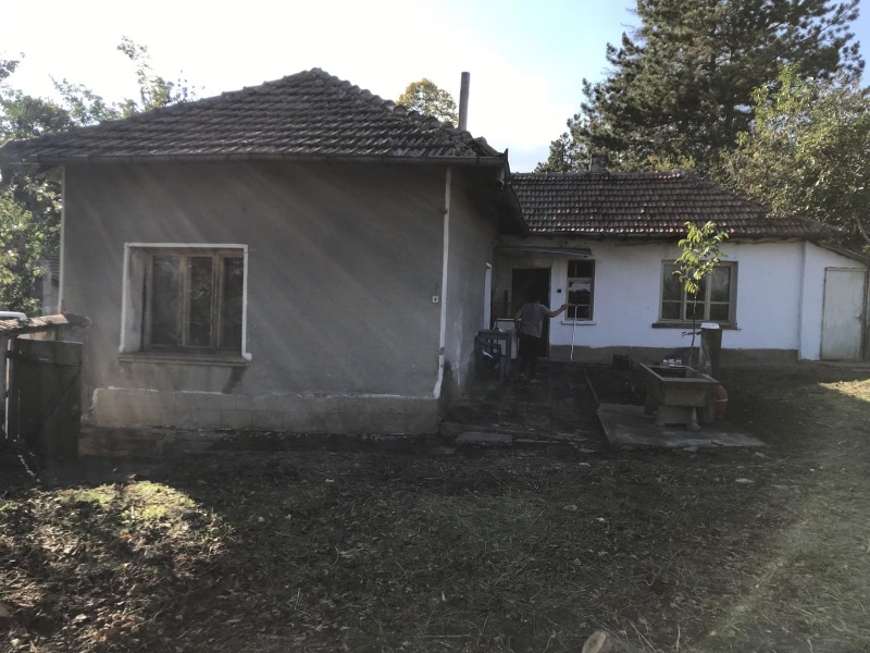 Продава КЪЩА, с. Пелишат, област Плевен, снимка 1 - Къщи - 48219144