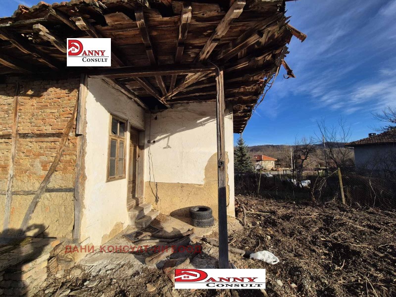 Продава КЪЩА, гр. Елена, област Велико Търново, снимка 4 - Къщи - 53326792