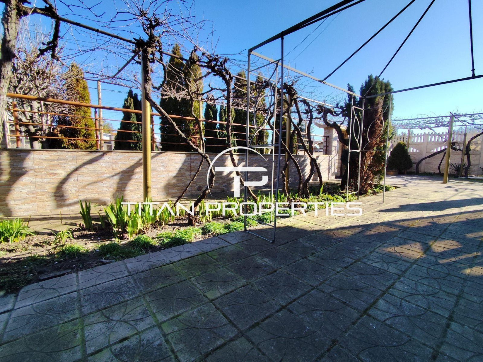 Продава КЪЩА, с. Цалапица, област Пловдив, снимка 3 - Къщи - 54696059