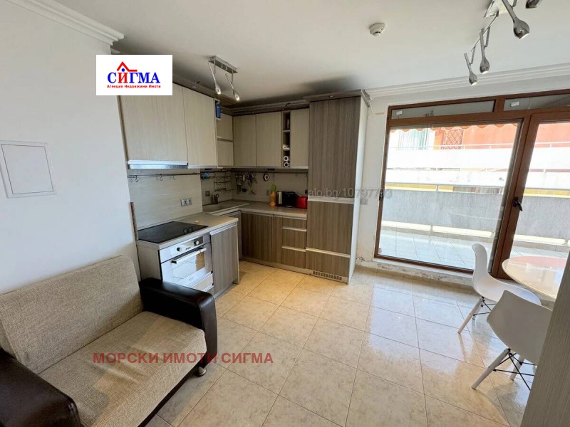 Продава 2-СТАЕН, гр. Свети Влас, област Бургас