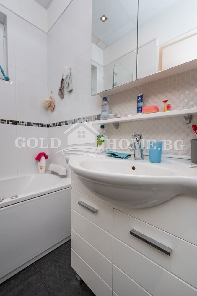 Продава МНОГОСТАЕН, гр. Пловдив, Център, снимка 12 - Апартаменти - 55428876