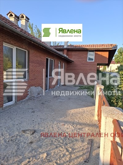 Продава КЪЩА, с. Оброчище, област Добрич, снимка 12 - Къщи - 54743558