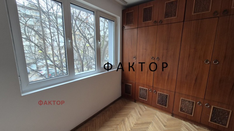 Продава 2-СТАЕН, гр. Пловдив, Христо Смирненски, снимка 3 - Aпартаменти - 48471360