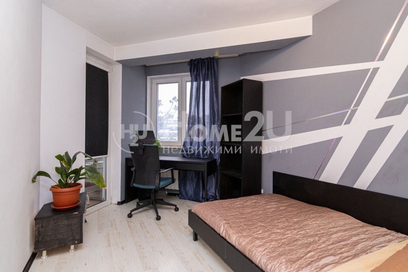 En venta  2 dormitorios Sofia , Izgrev , 310 metros cuadrados | 98803465 - imagen [8]