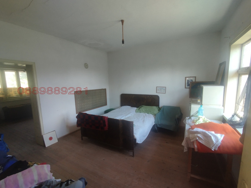 Продава КЪЩА, гр. Шумен, Дивдядово, снимка 4 - Къщи - 53522781