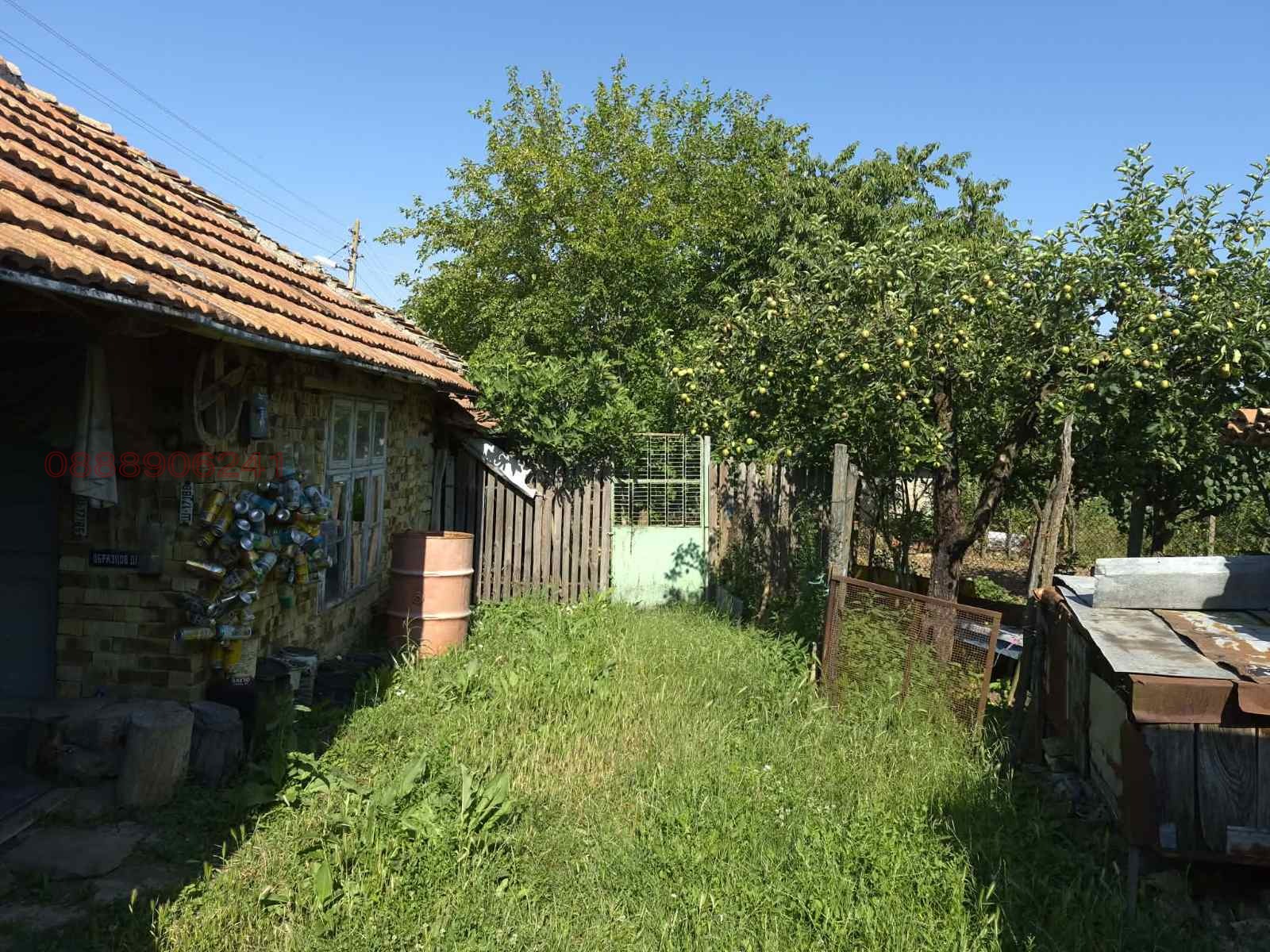 Продава КЪЩА, с. Кладенец, област Шумен, снимка 7 - Къщи - 55735187