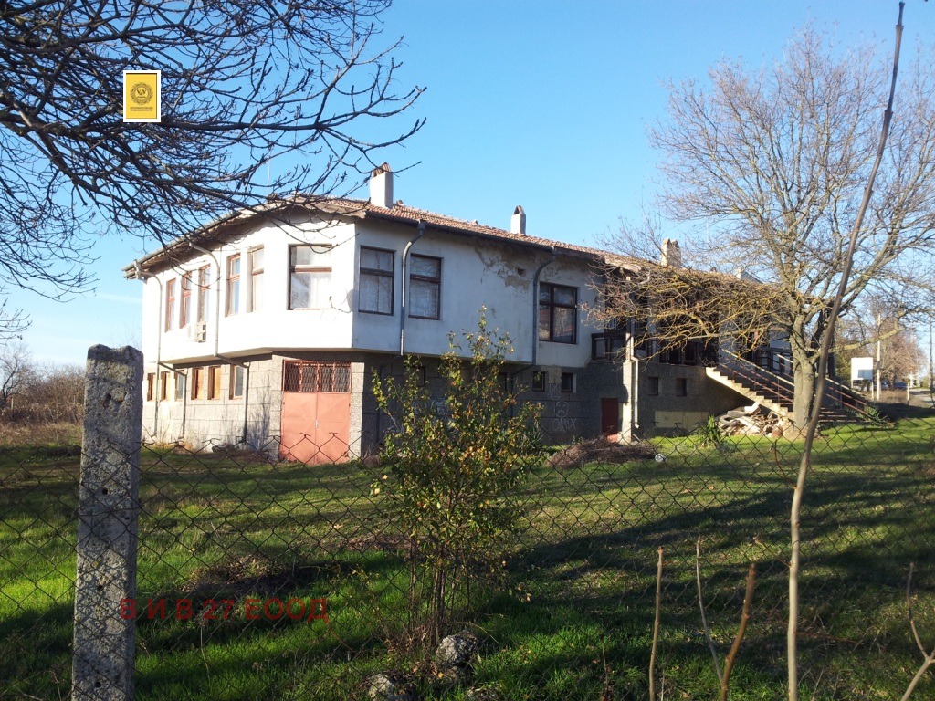 Продава КЪЩА, с. Аврен, област Варна, снимка 5 - Къщи - 56481182