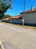 Продава КЪЩА, с. Кладенец, област Шумен, снимка 1