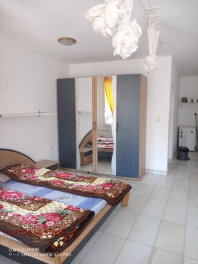 1 Schlafzimmer Zentar, Sofia 3