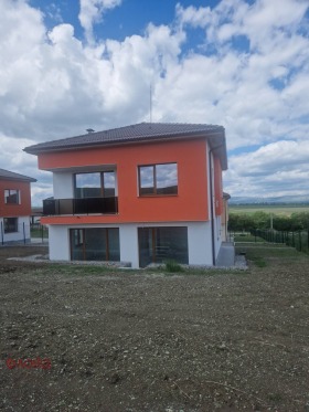 Снимка Продава КЪЩА
