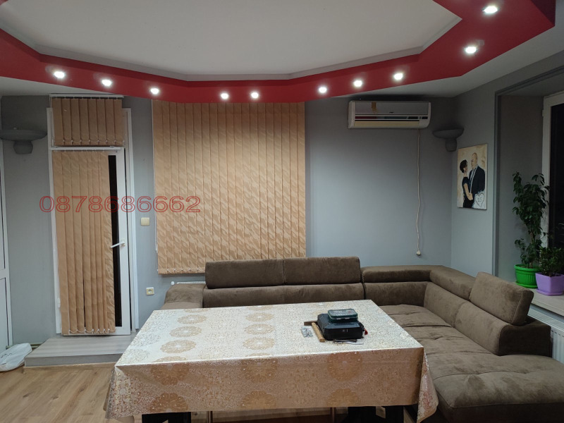 Na prodej  Mezonet Montana , Izgrev , 130 m2 | 91610565 - obraz [3]