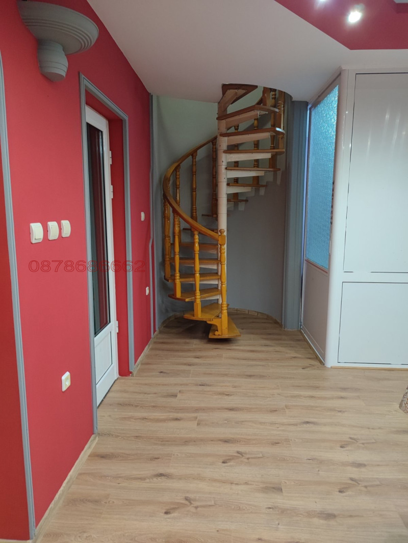 Na prodej  Mezonet Montana , Izgrev , 130 m2 | 91610565 - obraz [6]