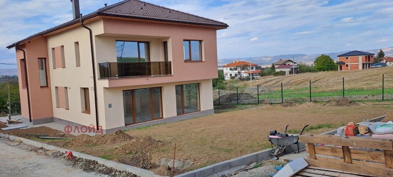 Til salg  Hus region Sofia , Prolesha , 235 kvm | 77869543