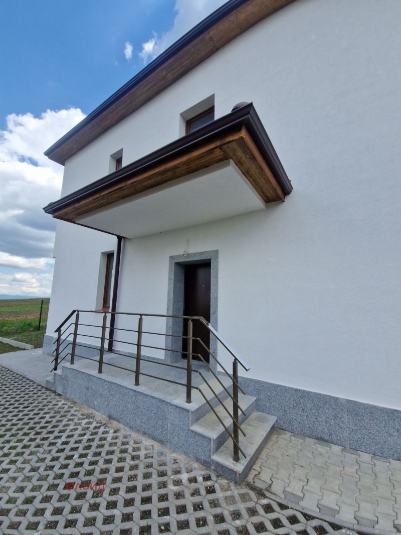 Te koop  Huis regio Sofia , Cherakovo , 235 m² | 91103760 - afbeelding [8]