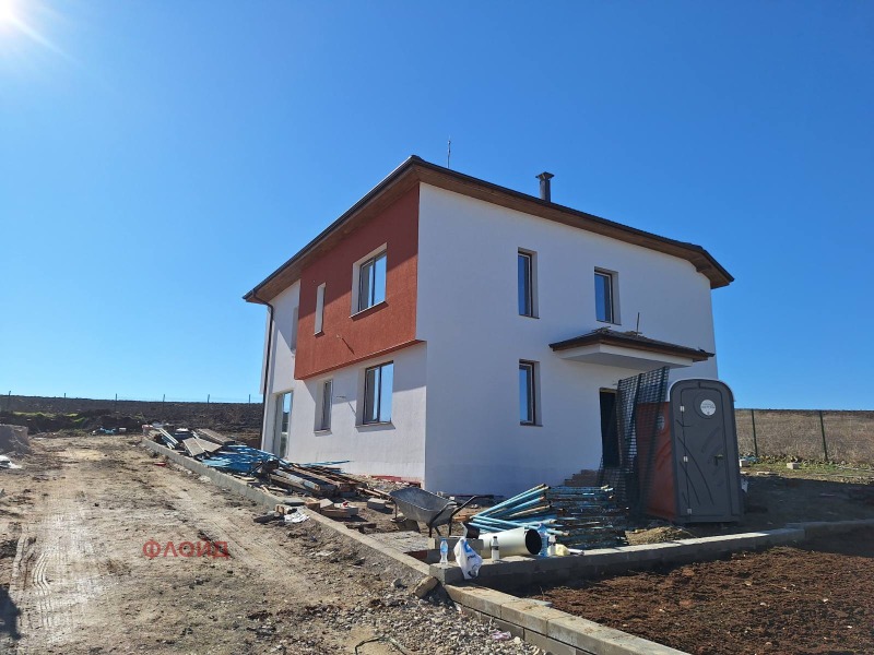 Продава  Къща област София , с. Хераково , 235 кв.м | 91103760 - изображение [4]