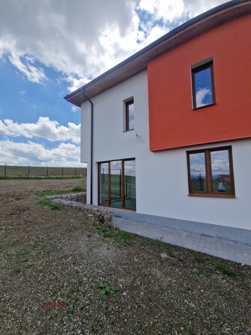 Te koop  Huis regio Sofia , Cherakovo , 235 m² | 91103760 - afbeelding [6]