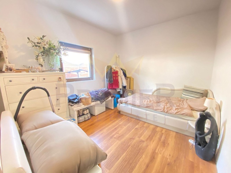 Eladó  Ház Varna , Izgrev , 120 négyzetméter | 52306074 - kép [6]