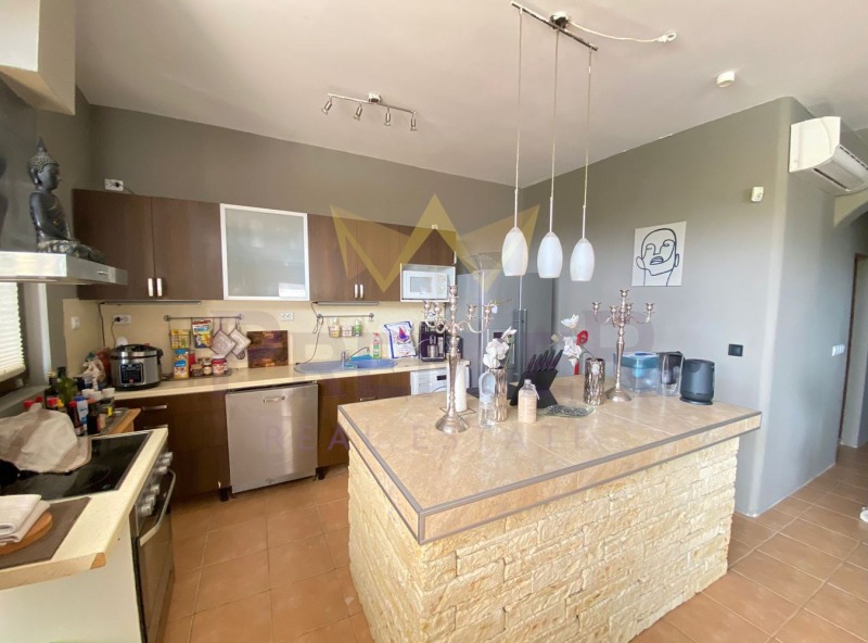 Eladó  Ház Varna , Izgrev , 120 négyzetméter | 52306074 - kép [2]