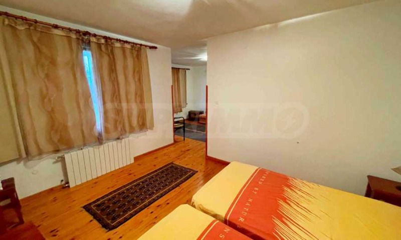 Продава КЪЩА, с. Крапец, област Добрич, снимка 16 - Къщи - 52739714