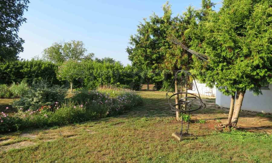 Продава КЪЩА, с. Крапец, област Добрич, снимка 2 - Къщи - 52739714