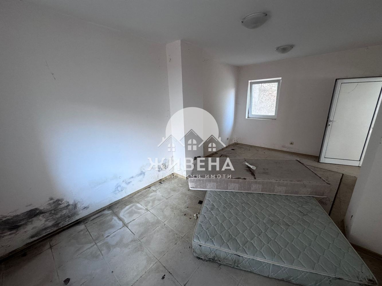 Продава КЪЩА, гр. Балчик, област Добрич, снимка 8 - Къщи - 54076888