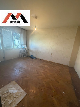 ������� 4-����� | Imot.bg � ����� ������ 12