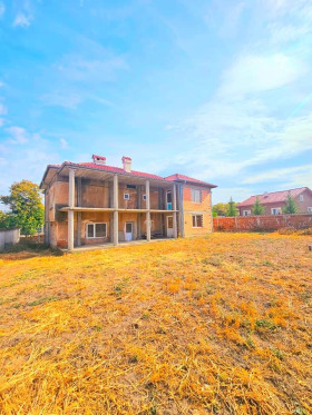 Casa Katunica, região Plovdiv 1