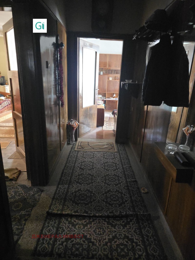 Продава 4-СТАЕН, гр. Благоевград, Идеален център, снимка 7 - Апартаменти - 53147494