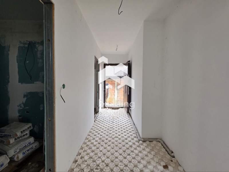 Продава КЪЩА, с. Гурмазово, област София област, снимка 10 - Къщи - 53190155