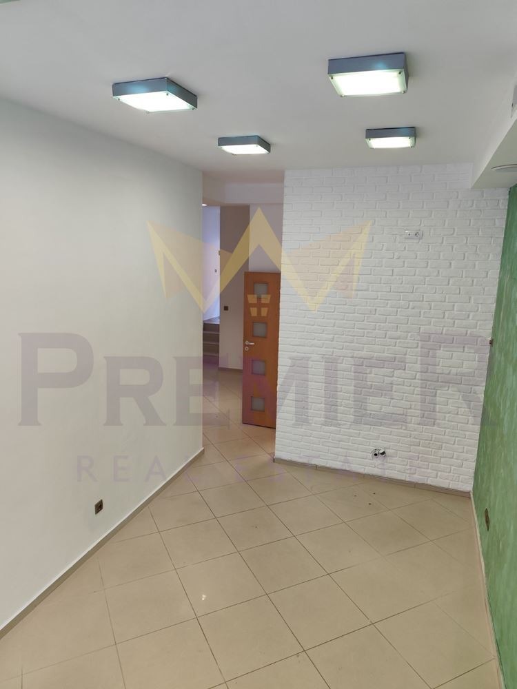 Продава МАГАЗИН, гр. Варна, Лятно кино Тракия, снимка 4 - Магазини - 53590611