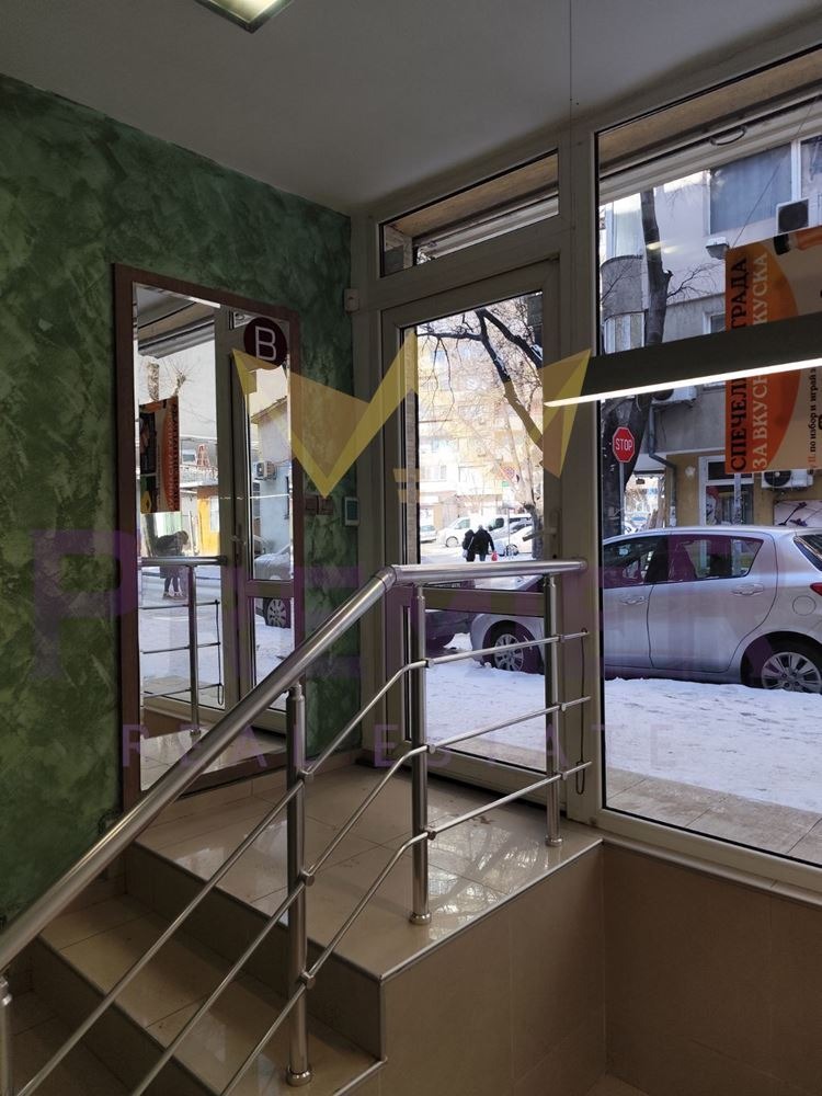 Продава МАГАЗИН, гр. Варна, Лятно кино Тракия, снимка 3 - Магазини - 53590611