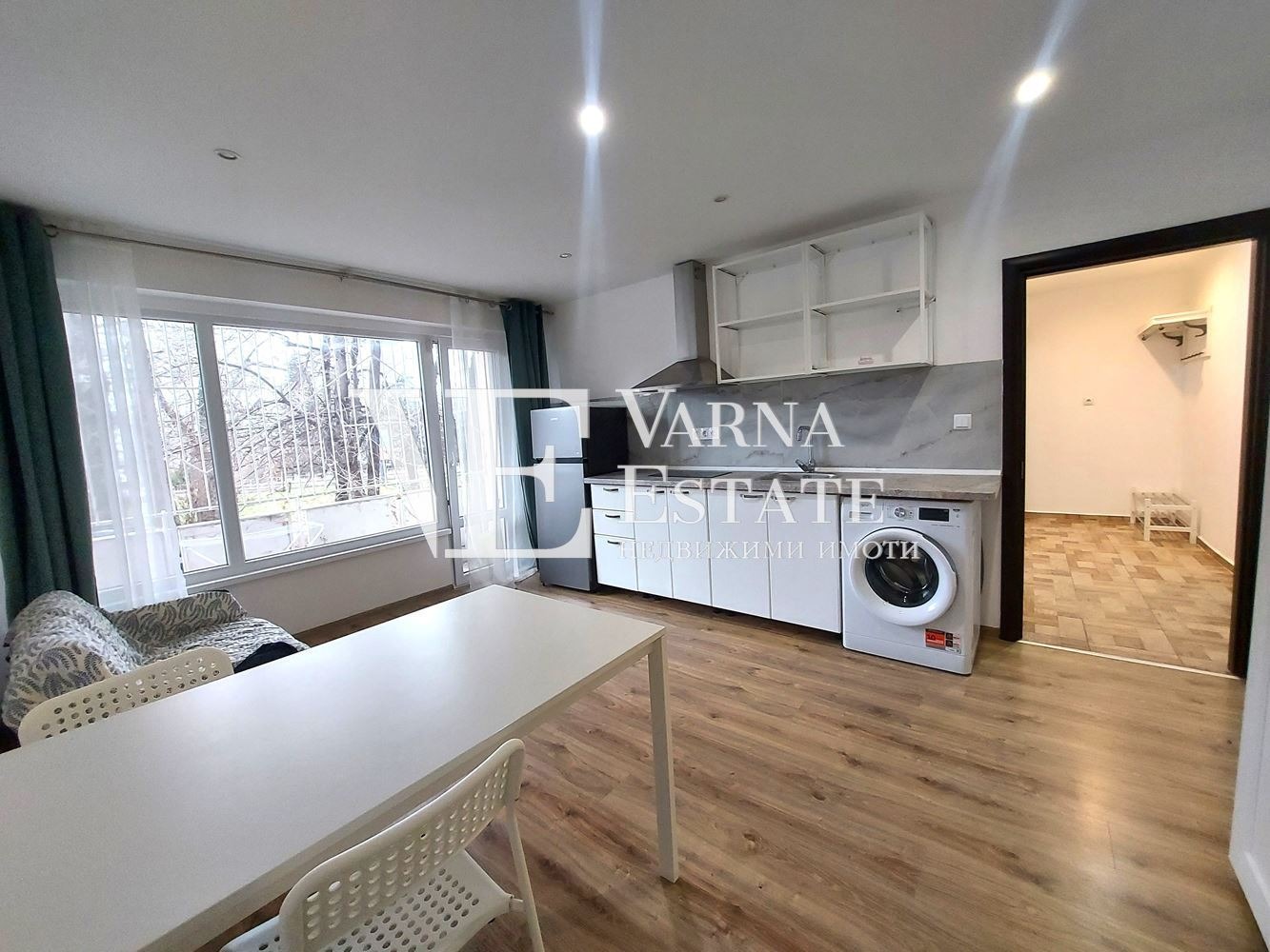 Продава 2-СТАЕН, гр. Варна, Трошево