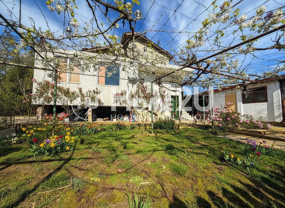 Продава КЪЩА, с. Равна гора, област Варна, снимка 4 - Къщи - 53854818