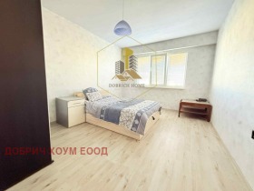 Продава  3-стаен, град Добрич