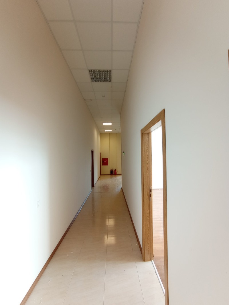 À venda  Escritório Sofia , 7-mi 11-ti kilometar , 463 m² | 65377551 - imagem [9]