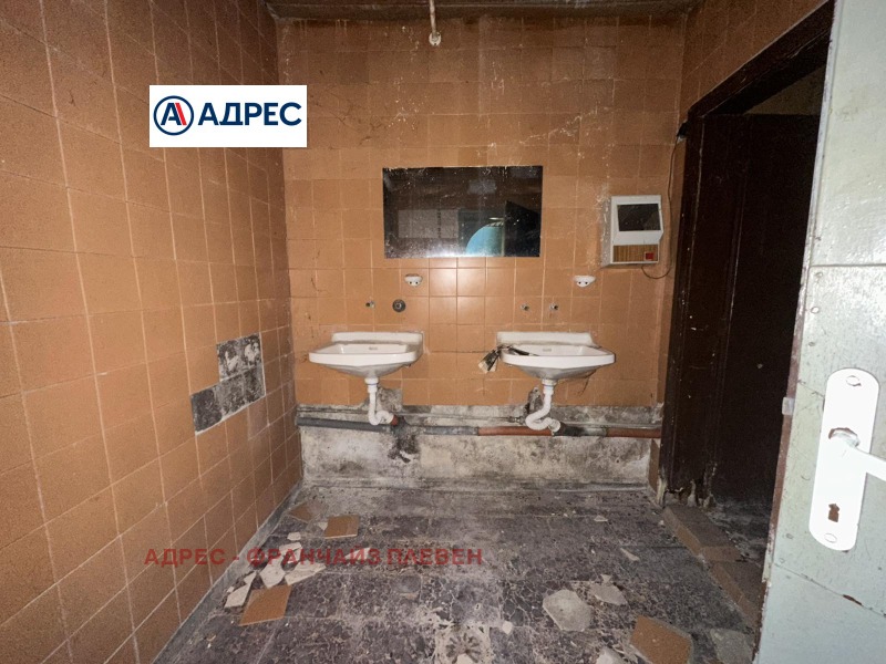 Продава МАГАЗИН, гр. Плевен, Сторгозия, снимка 5 - Магазини - 52600446