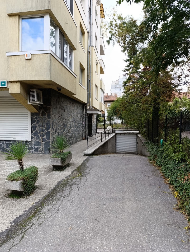 Продава ГАРАЖ, ПАРКОМЯСТО, гр. София, Изток, снимка 4 - Гаражи и паркоместа - 52733134