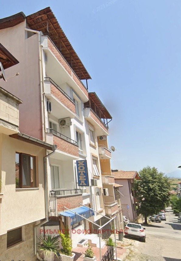 Продава ХОТЕЛ, гр. Сандански, област Благоевград, снимка 16 - Хотели - 53208442