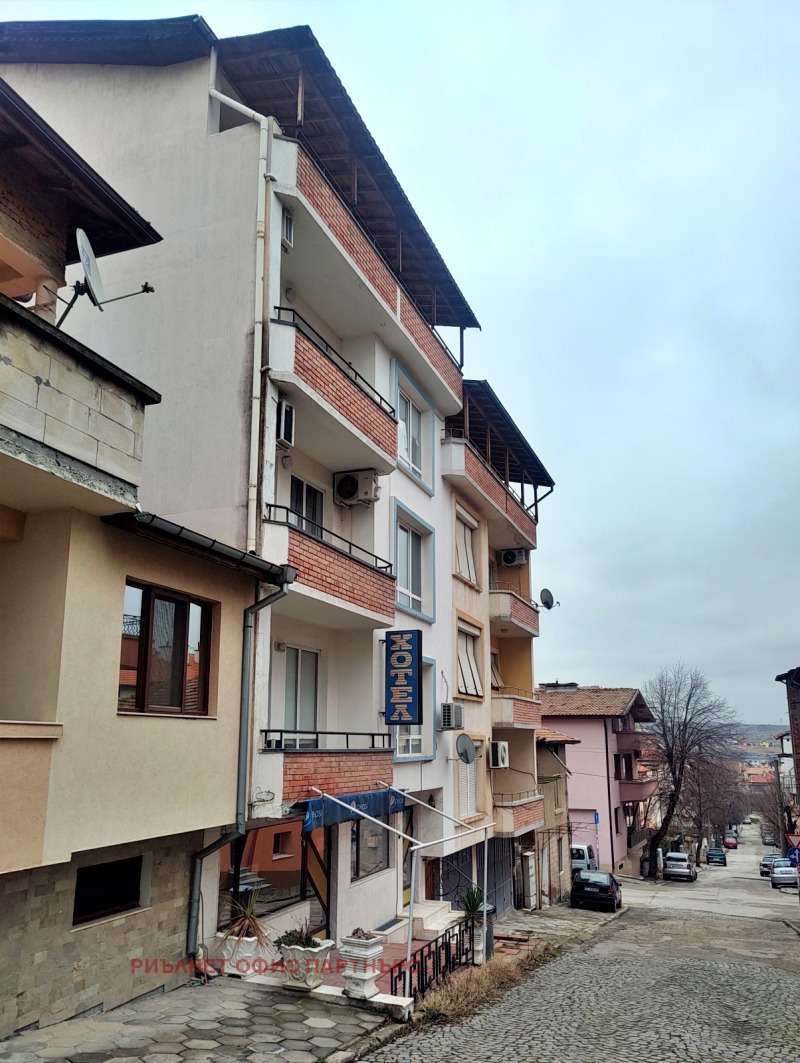 Продава ХОТЕЛ, гр. Сандански, област Благоевград